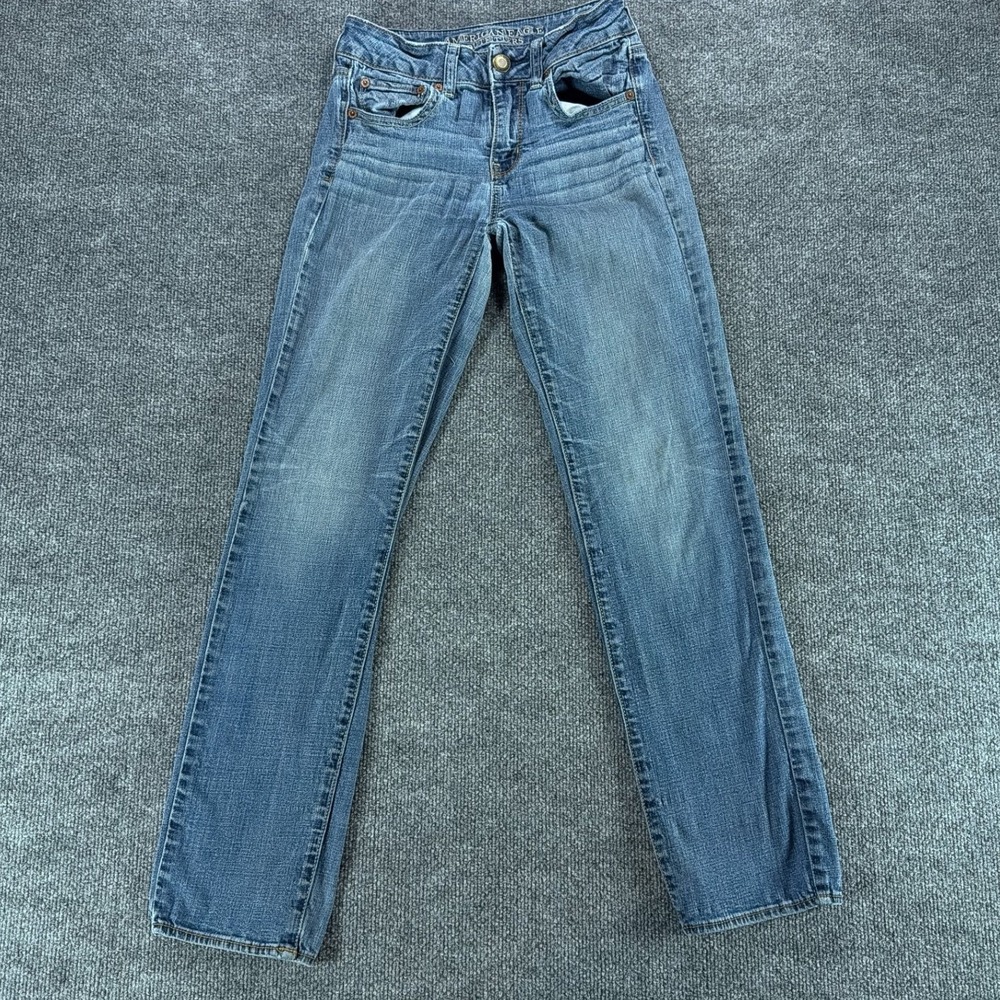 American Eagle Straight Leg Jeans Medium Wash Blue Denim Womens 27x29